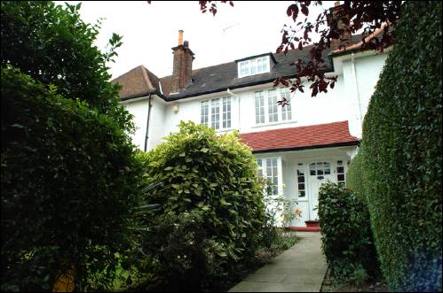 72 Temple Fortune Lane